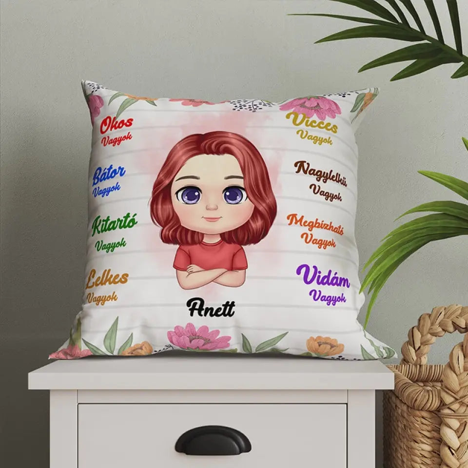 Egyedi tulajdonságok gyerek karakterekkel párna - lány