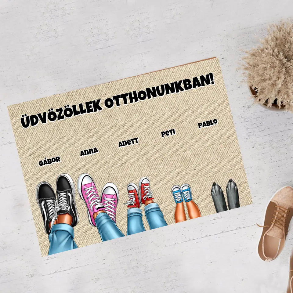 Család cipői akár 6 karakterrel és házi kedvenccel lábtörlő
