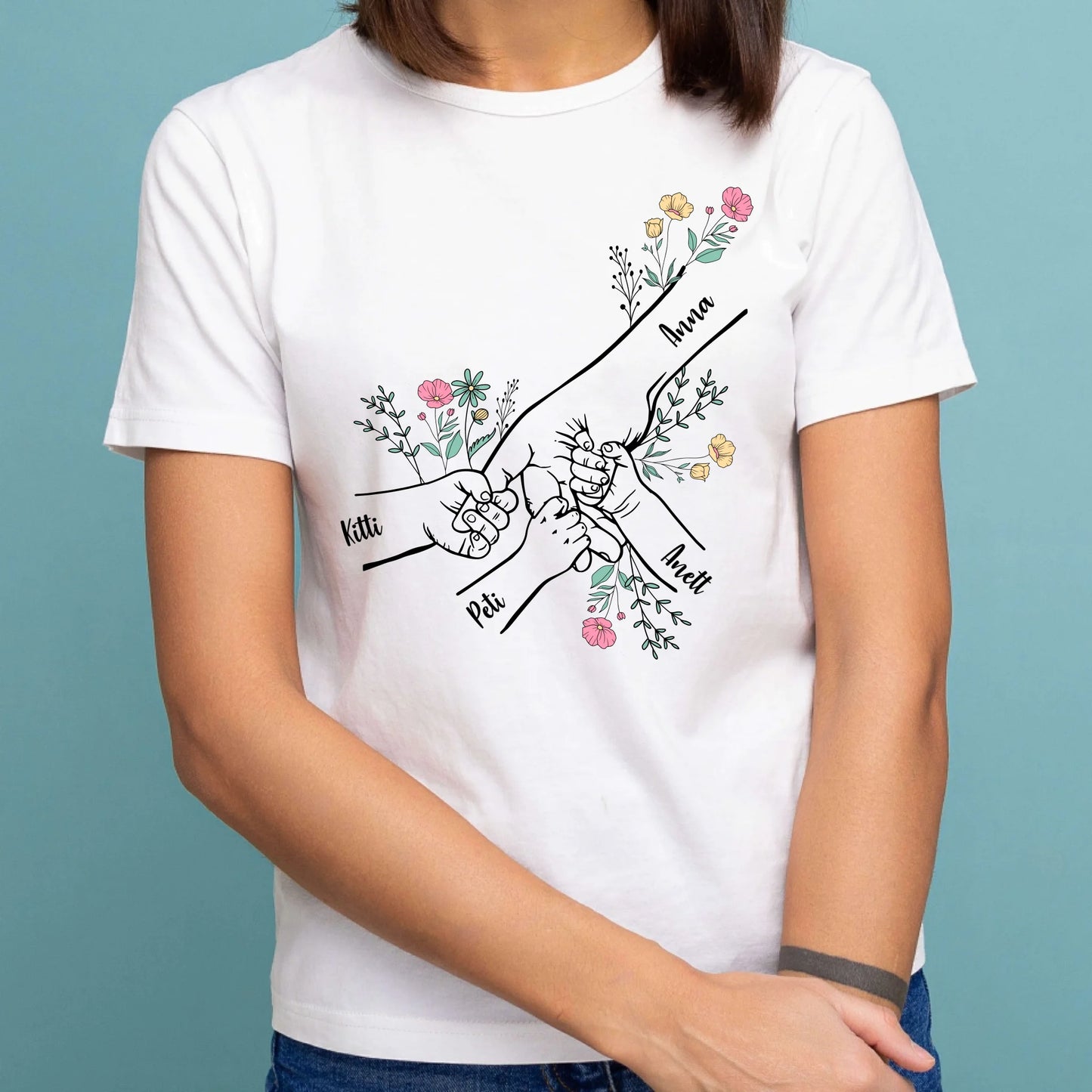 Egyedi virágos anya és gyerekei kézen fogva - női póló