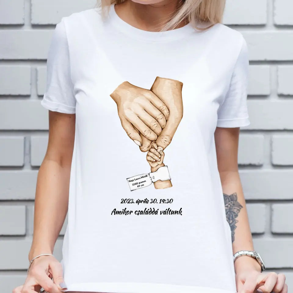 Újszülött személyre szabható egyedi adatokkal póló - férfi, női