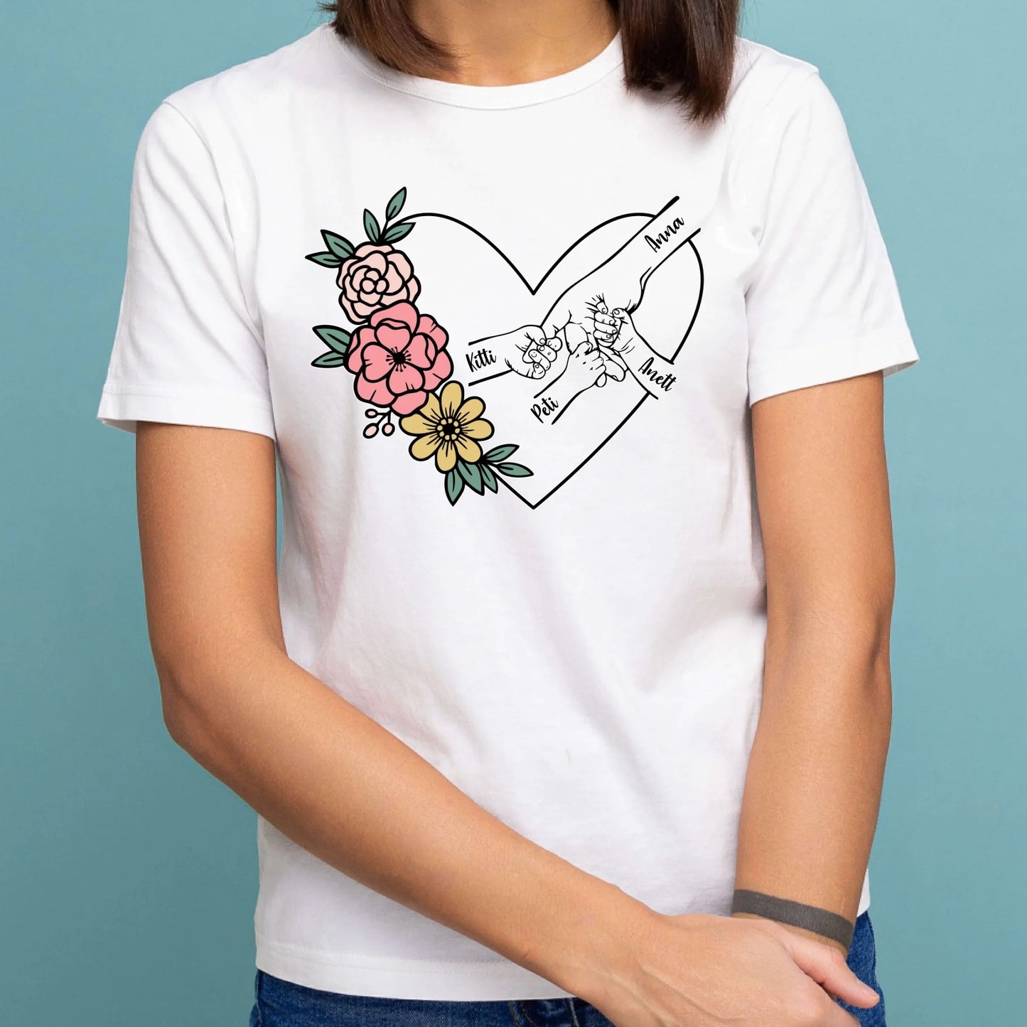 Egyedi virágos anya, mama és gyerekei kézen fogva - női póló