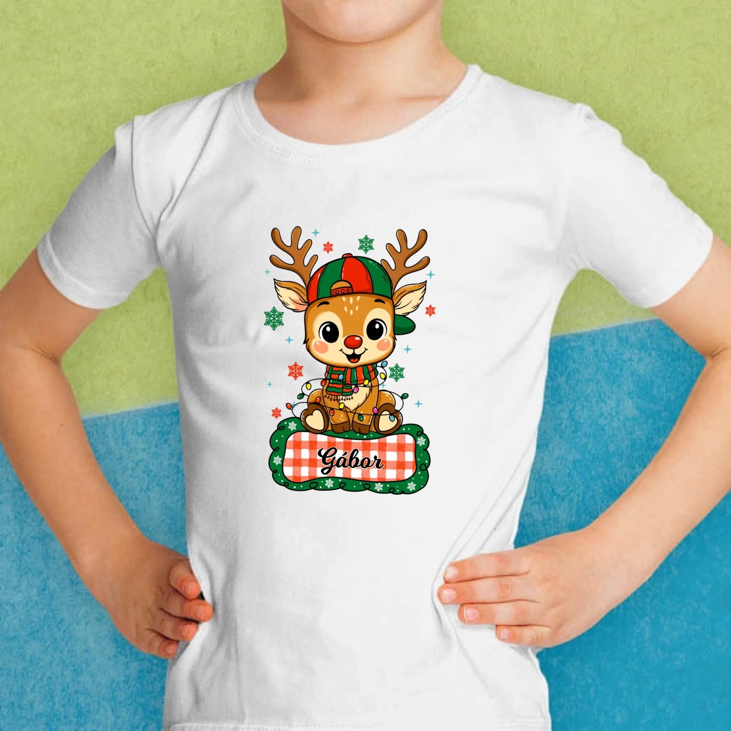 Szarvas fiú és lány karakterrel, gyerek unisex póló egyedi névvel